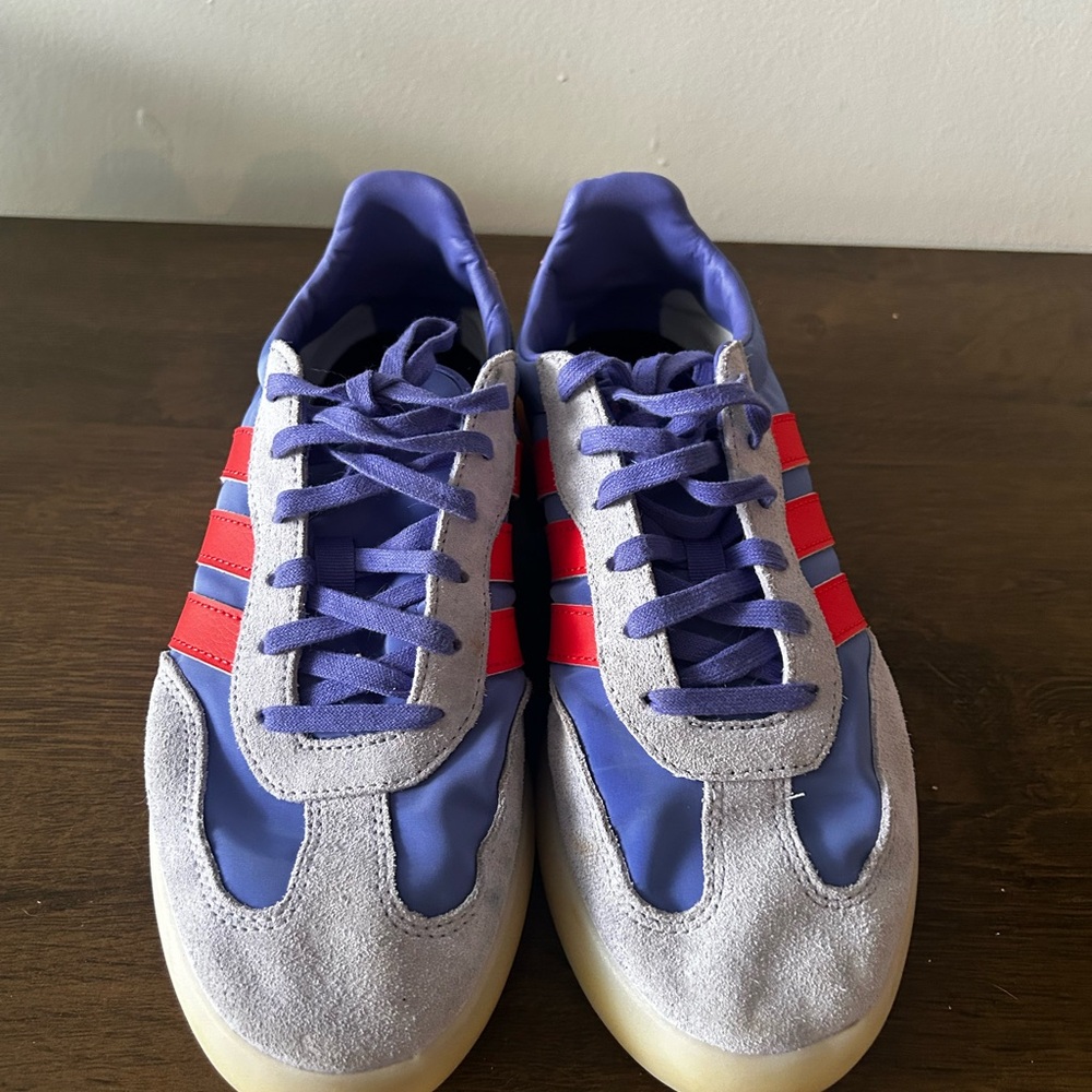 Women’s Adidas Barreda Decode shoes